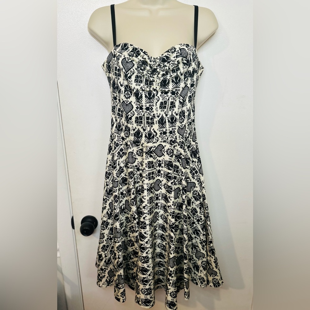 Vintage Gigi Fit And Flare Sweetheart Dress Size S.  Otomi Black And White Print